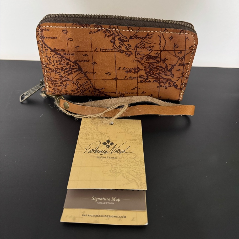 NWT Patricia Nash Brown Leather wristlet Map Print carry all